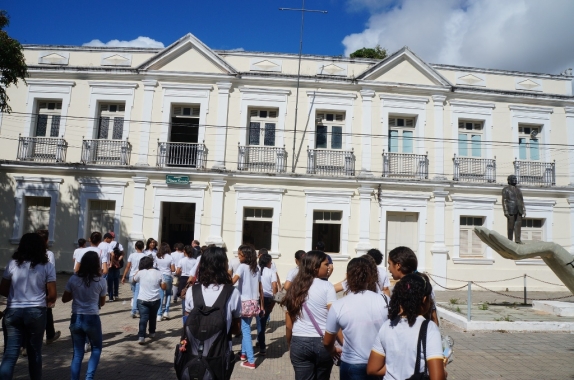 Circuito histórico Cidade Alta-Ribeira leva conhecimento aos alunos da Escola Municipal Iapissara Aguiar