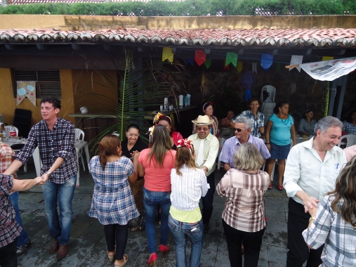 Servidores e funcionários da SME festejam os santos juninos