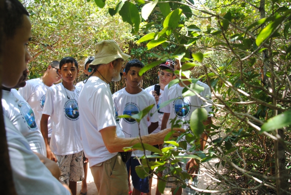Alunos da Escola Municipal José do Patrocínio visitam santuário ecológico de Pipa