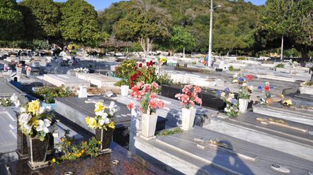 Cemitérios de Natal terão celebrações ecumênicas no Dia de Finados 