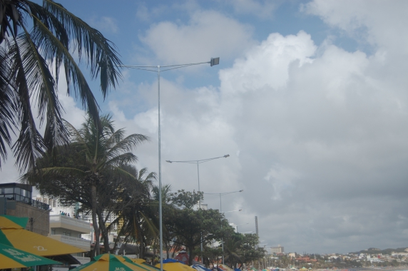 Praia de Ponta Negra é a primeira a receber nova iluminação