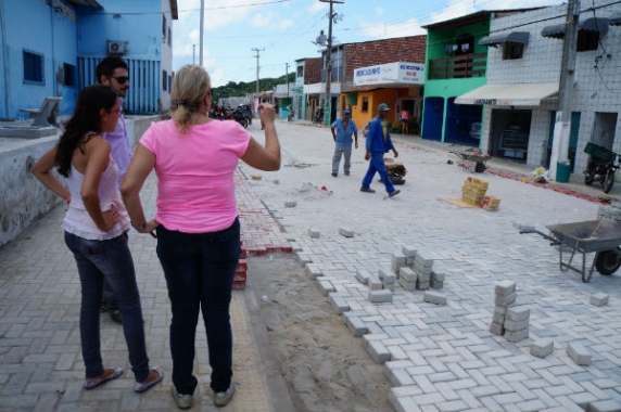 Obras da 1ª etapa da Rua Verde em Mãe Luiza entram em fase de conclusão