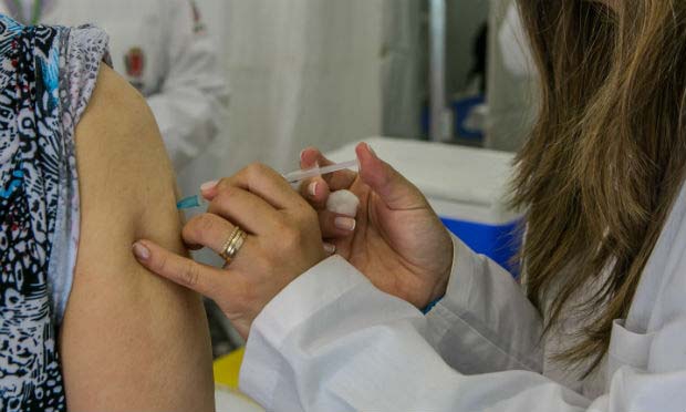 Vacina dTpa para gestantes estará disponível nas unidades de saúde na segunda-feira