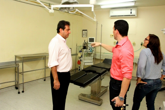 Prefeito visita obras de adequação do Hospital Municipal de Natal 