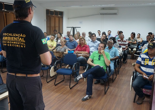 Proprietários de pet shop terão que regularizar suas atividades 