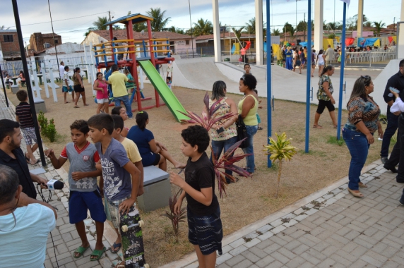 Centro das Artes e do Esporte Unificado Moacy  Cirne é entregue à população