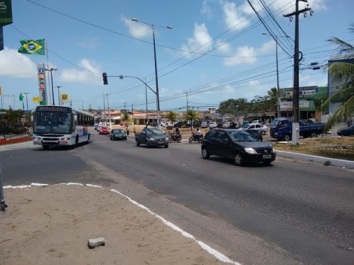 Semáforo da Av. Dr. João Medeiros Filho com Av. Guadalupe deixa de ser três tempos