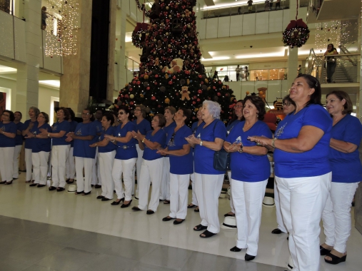 Apresentação paralela do 22º Enconat movimenta o Shopping Midway Mall