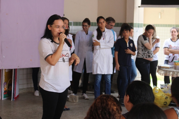 Comunidade do CMEI Professor Arnaldo Arsênio participa de palestra sobre a gripe H1N1