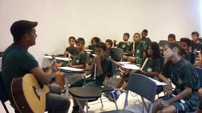 Aulas de música ajudam na formação cidadã dos Agentes Mirins Ambientais de Natal