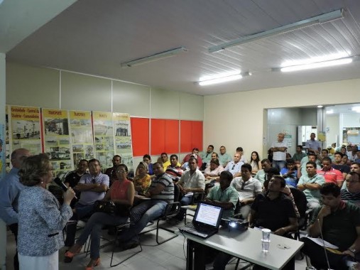 Curso de Qualidade no Atendimento integra a programação do Maio Amarelo