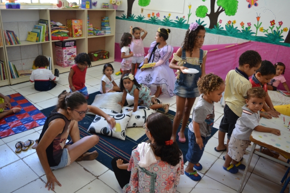  CMEI Padre João Perestrello promove ação social para os familiares das crianças