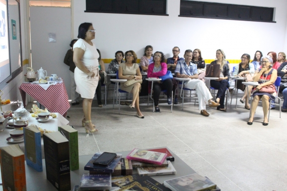  Chá Literário apresenta aos professores mediadores de leitura a obra de Jane Austen