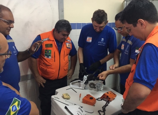 Agentes de Defesa Civil de Natal concluem treinamento de manuseio e uso de motosserra