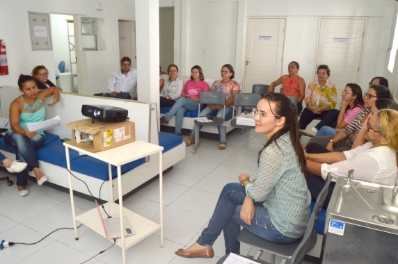 CRO Morton Mariz realiza curso de Atualização em Biossegurança na Odontologia 