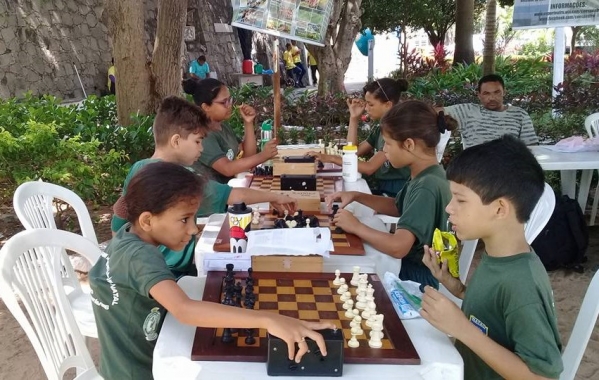  Alunos do projeto Agente Mirim Ambiental de Natal ampliam conhecimentos em visita a Cientec