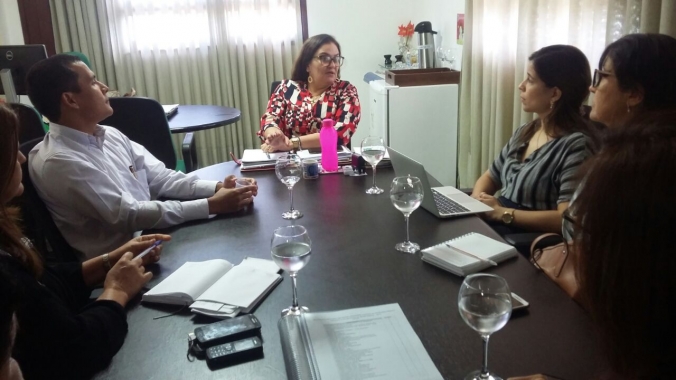 Secretaria Municipal de Saúde discute fluxo de urgência e emergência em Saúde Mental 