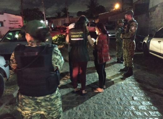 Operação conjunta suspende festa com uso de paredão de som no bairro de Felipe Camarão