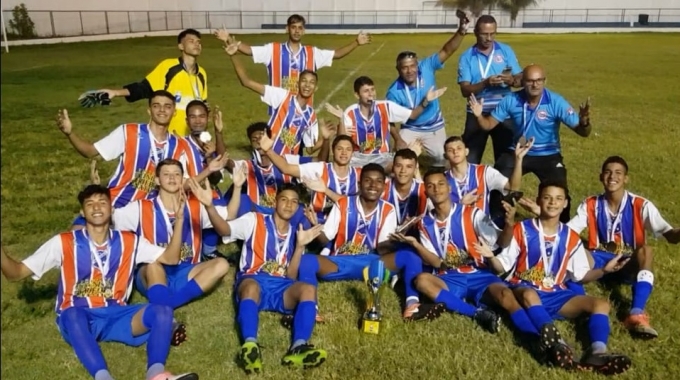 Equipe do bairro Nazaré vence Copa Sub-17