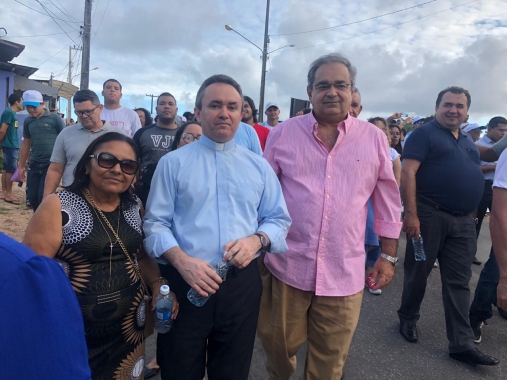 Prefeito Álvaro Dias participa de abertura da campanha da fraternidade