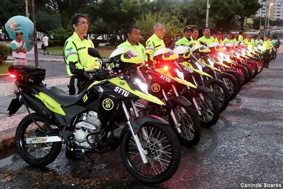 Agentes de mobilidade recebem novas motocicletas e bicicletas para ampliar  segurança no trânsito
