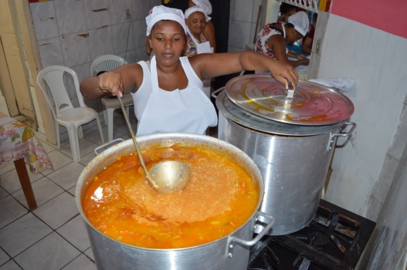 Sopa Solidária chega ao Novo Horizonte ampliando programa para 13 comunidades 