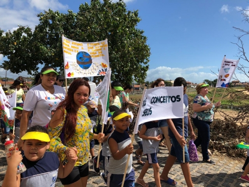 Marcha Cidadã reúne Centros de Educação Infantil Padre Sabino e Santa Cecília
