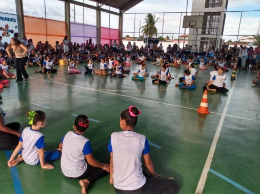 Escola Prof. Laércio Fernandes promove “Cantata de Natal”