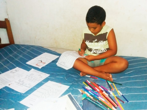 Escola municipal mantém interação virtual com alunos durante quarentena