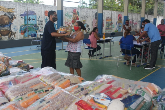 Prefeitura do Natal já distribuiu 43.191 cestas básicas aos alunos da Rede Municipal  