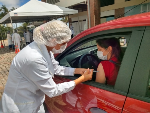 Natal aplica segunda dose da Coronavac entre dias 10 e 17 