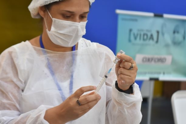 Natal realiza neste sábado Arraiá da vacinação e amplia público de trabalhadores da Educação