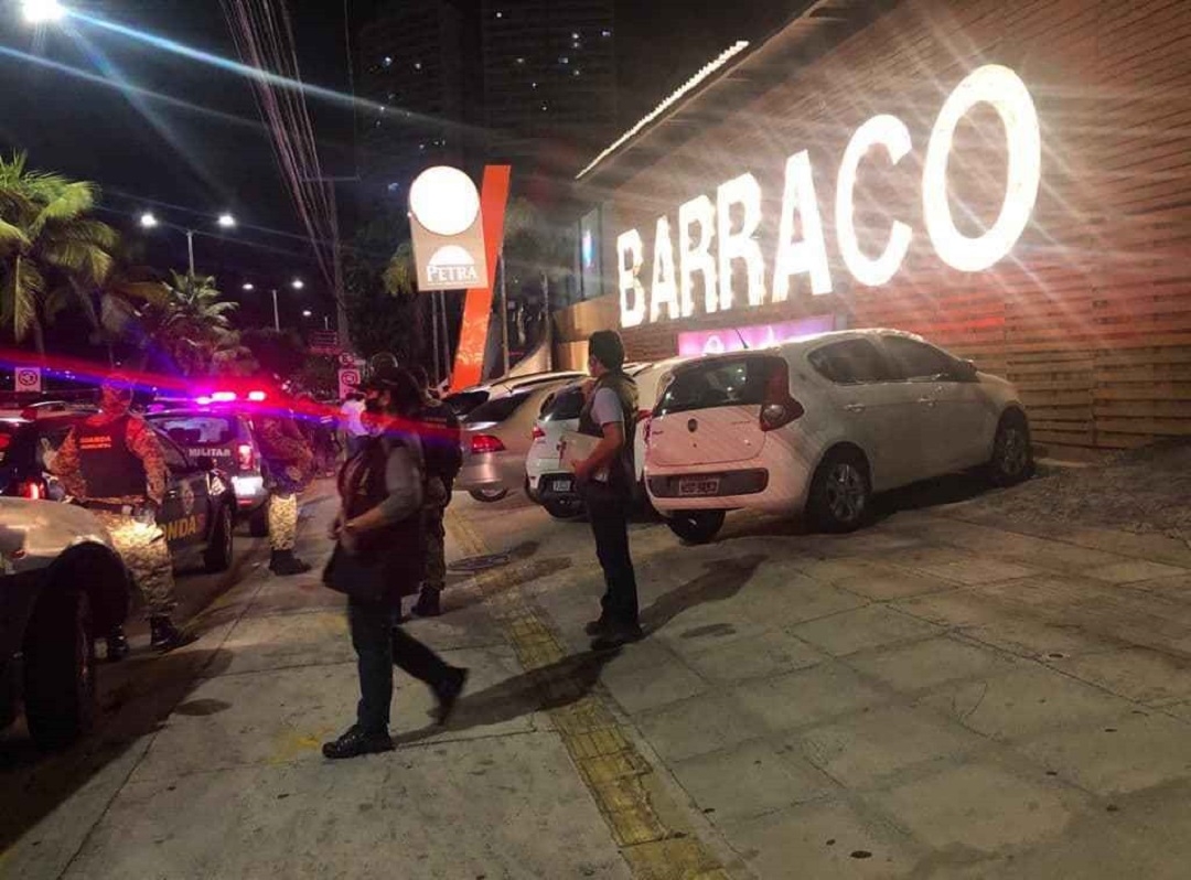 Boate é interditada e bares são autuados no fim de semana