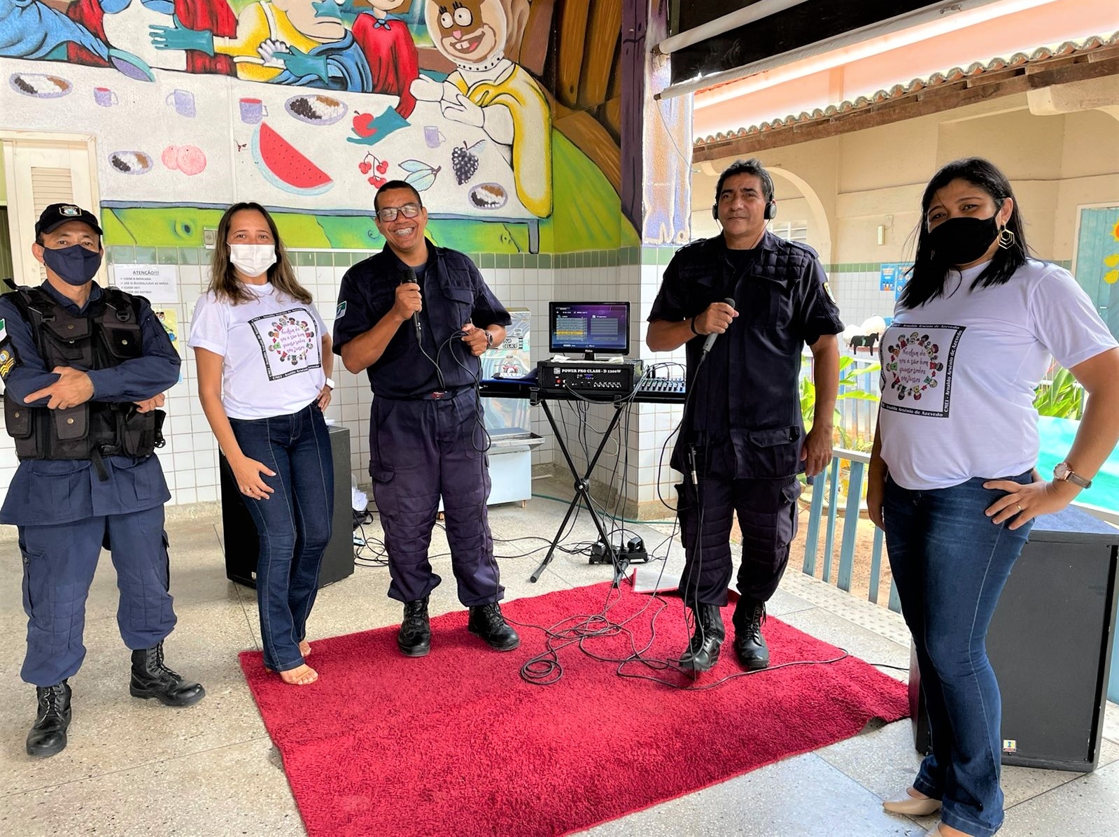 Guardas da Ronda de Proteção Escolar fazem show musical para familiares e alunos de CMEI 