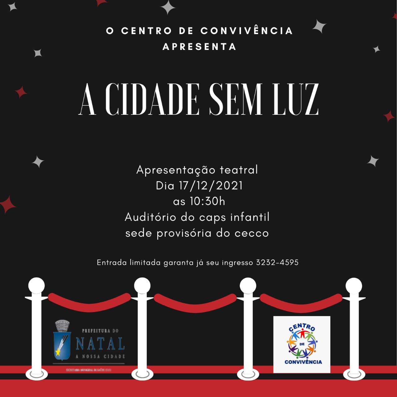 Integrantes da Rede de Atenção  Psicossocial assistem apresentação teatral