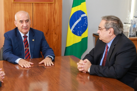 Prefeito Álvaro Dias busca recursos e encaminha novos projetos em Brasília 