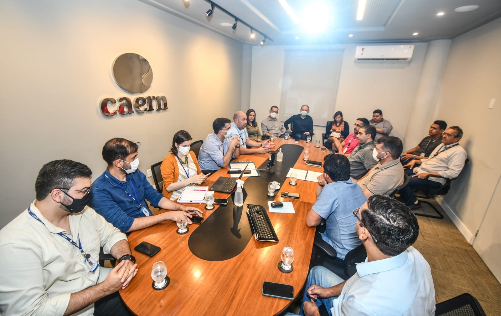 Prefeitura define atuação da Caern na obra da Av. Felizardo Moura