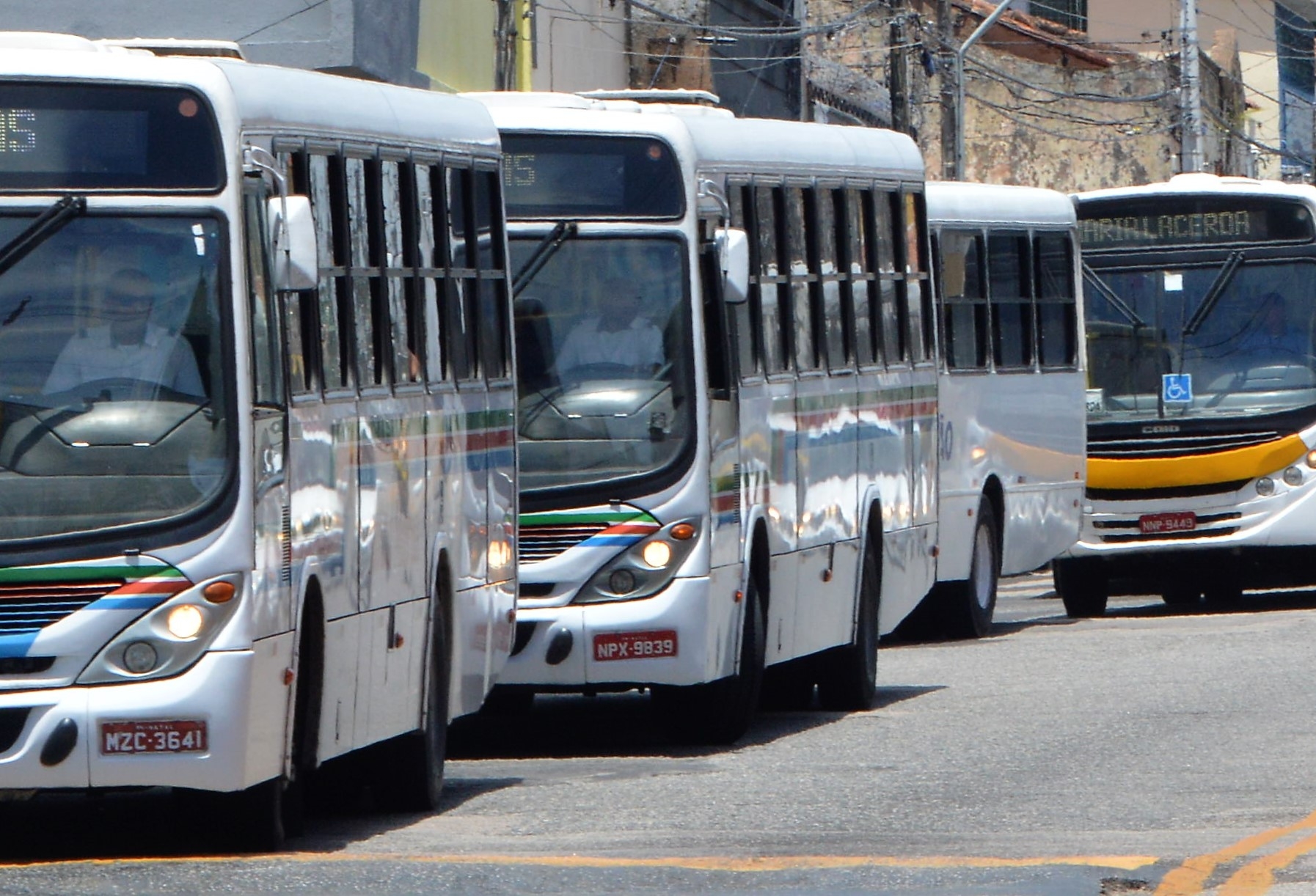 Paradas de ônibus no Alecrim terão mudanças nas linhas a partir de  segunda-feira (12)