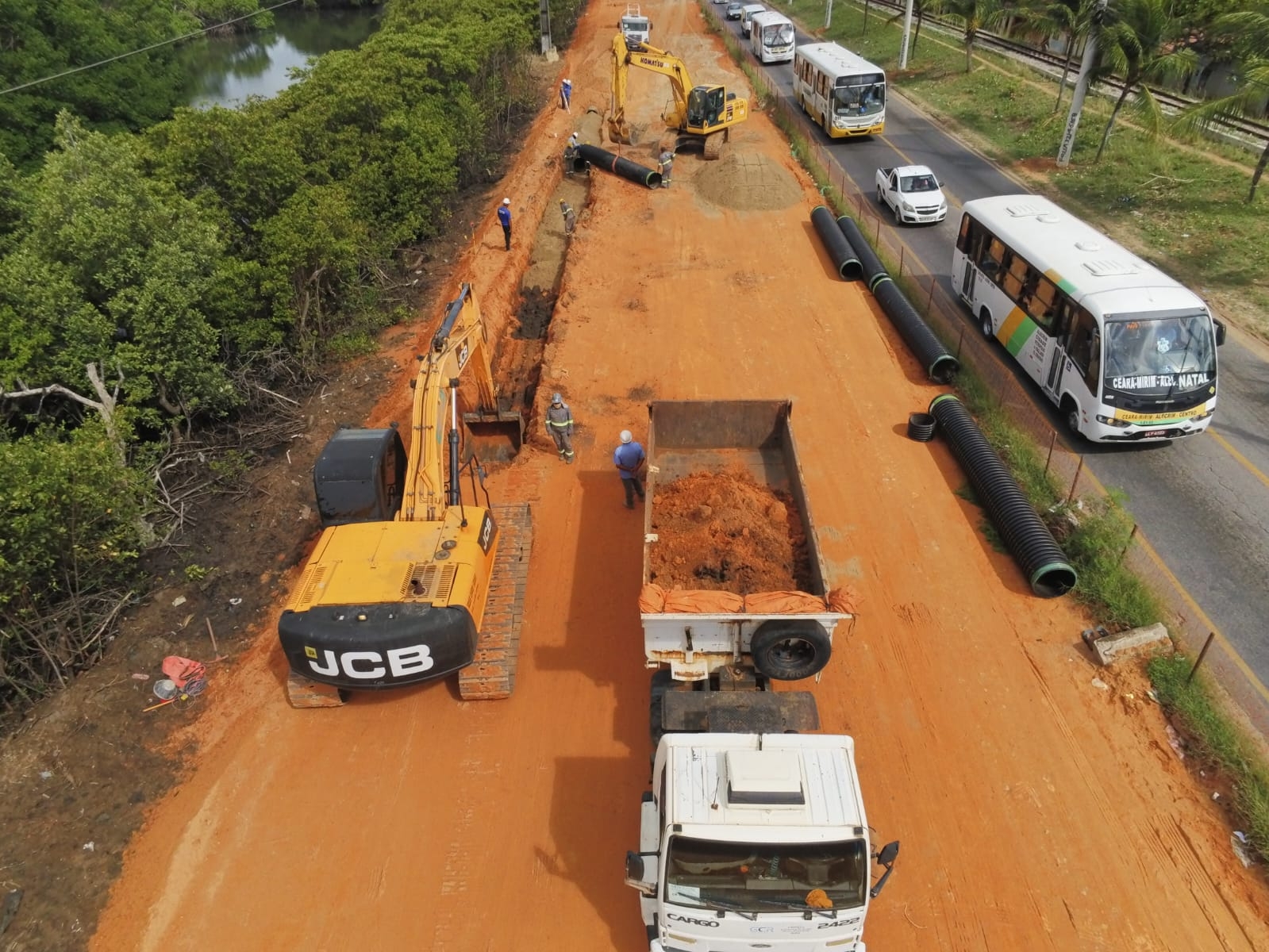 Obra na avenida Felizardo Moura segue dentro do cronograma 