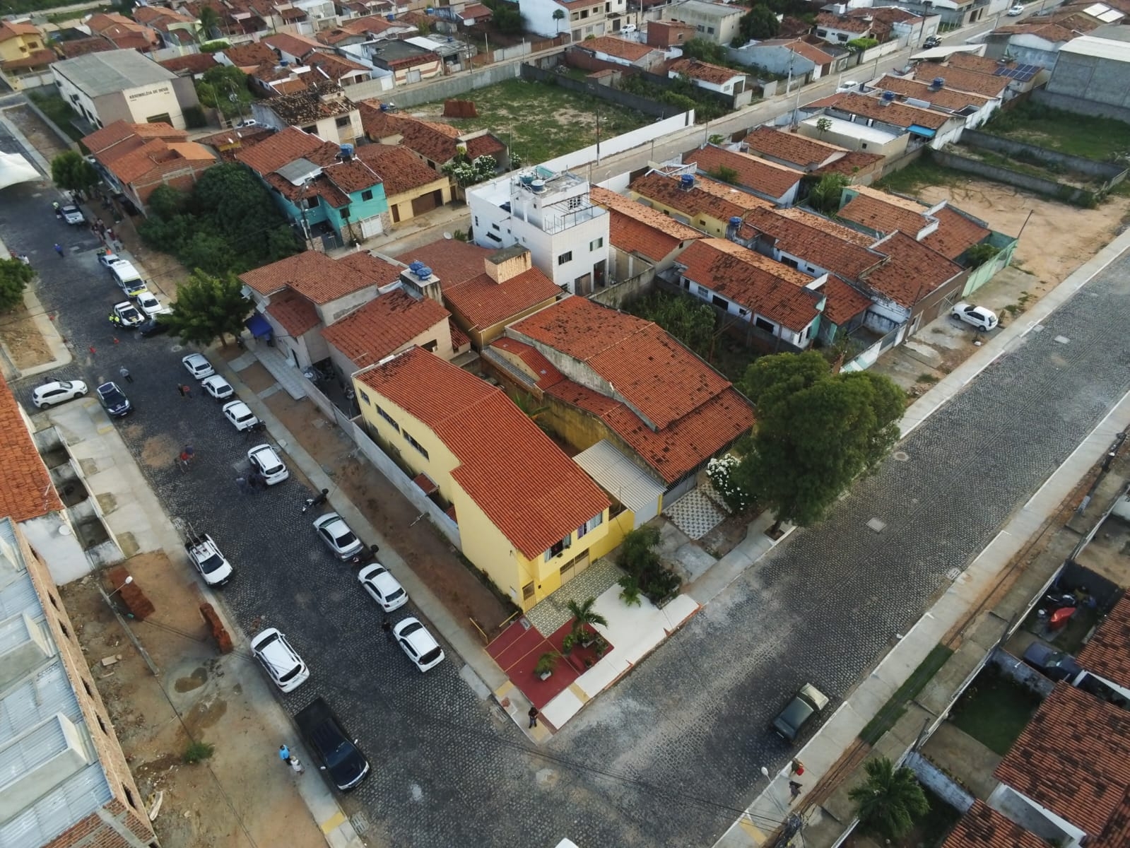 População do Planalto recebe mais uma obra concluída de drenagem e pavimentação 