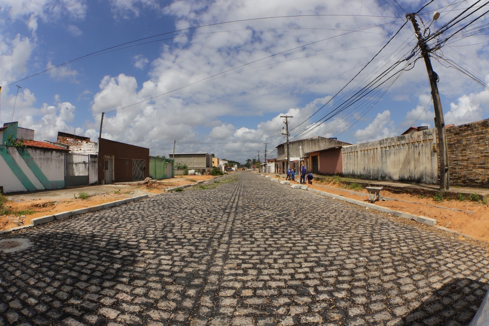 Ruas do Planalto estão próximas da conclusão das obras de drenagem e pavimentação