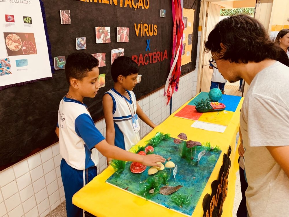 Escola Municipal Nossa Senhora da Apresentação realiza Feira do Conhecimento