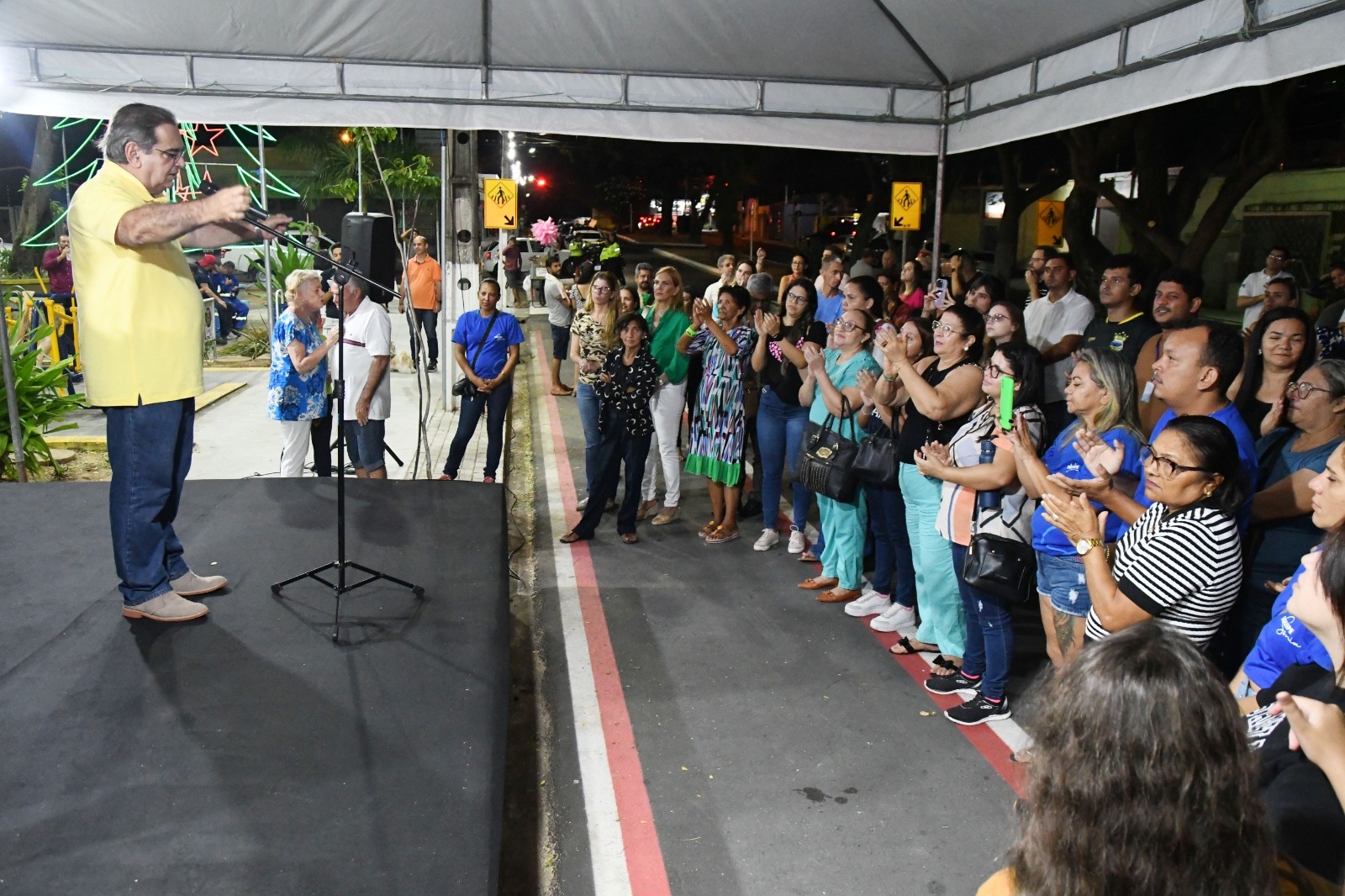 Prefeito inaugura obras de modernização, asfaltamento e acessibilidade da Rua São José