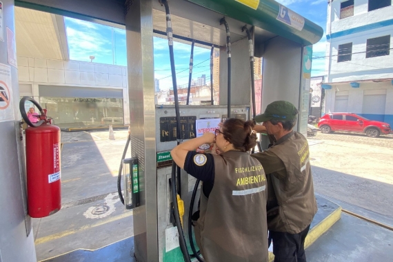 Semurb interdita posto de gasolina na Ribeira nesta quarta-feira (13)