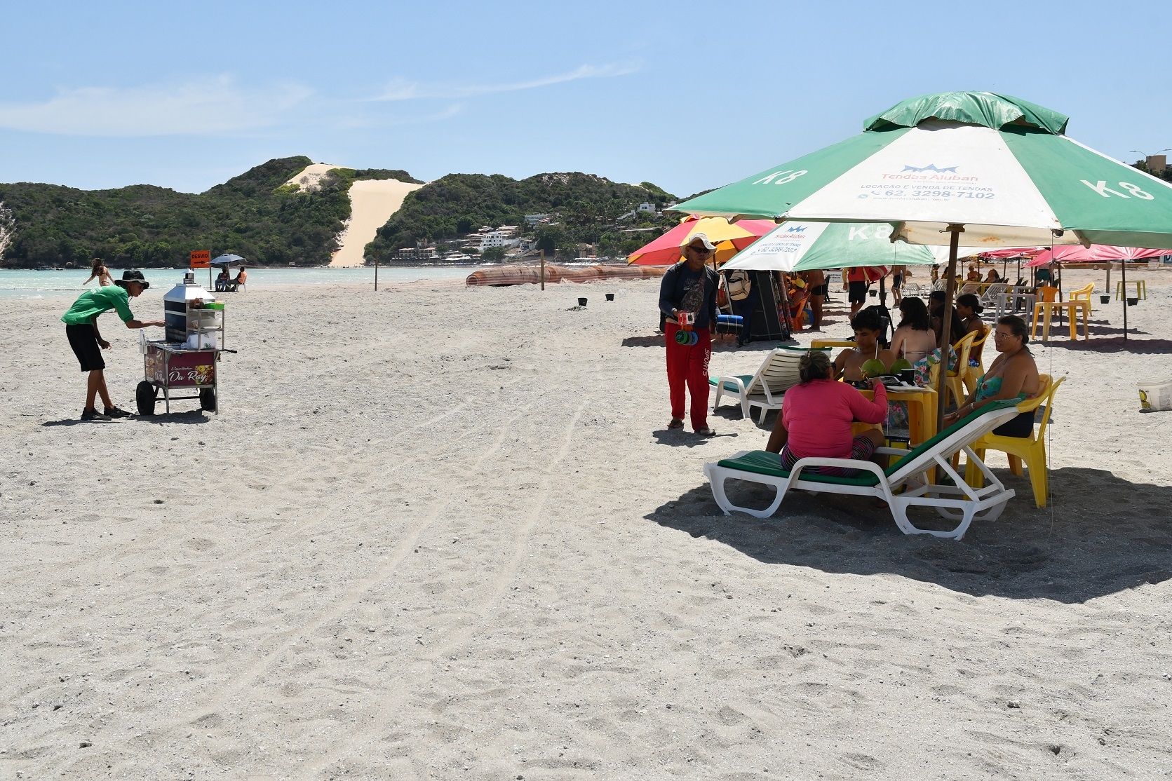 Secretaria Municipal de Infraestrutura estuda projetos para a praia de Ponta Negra
