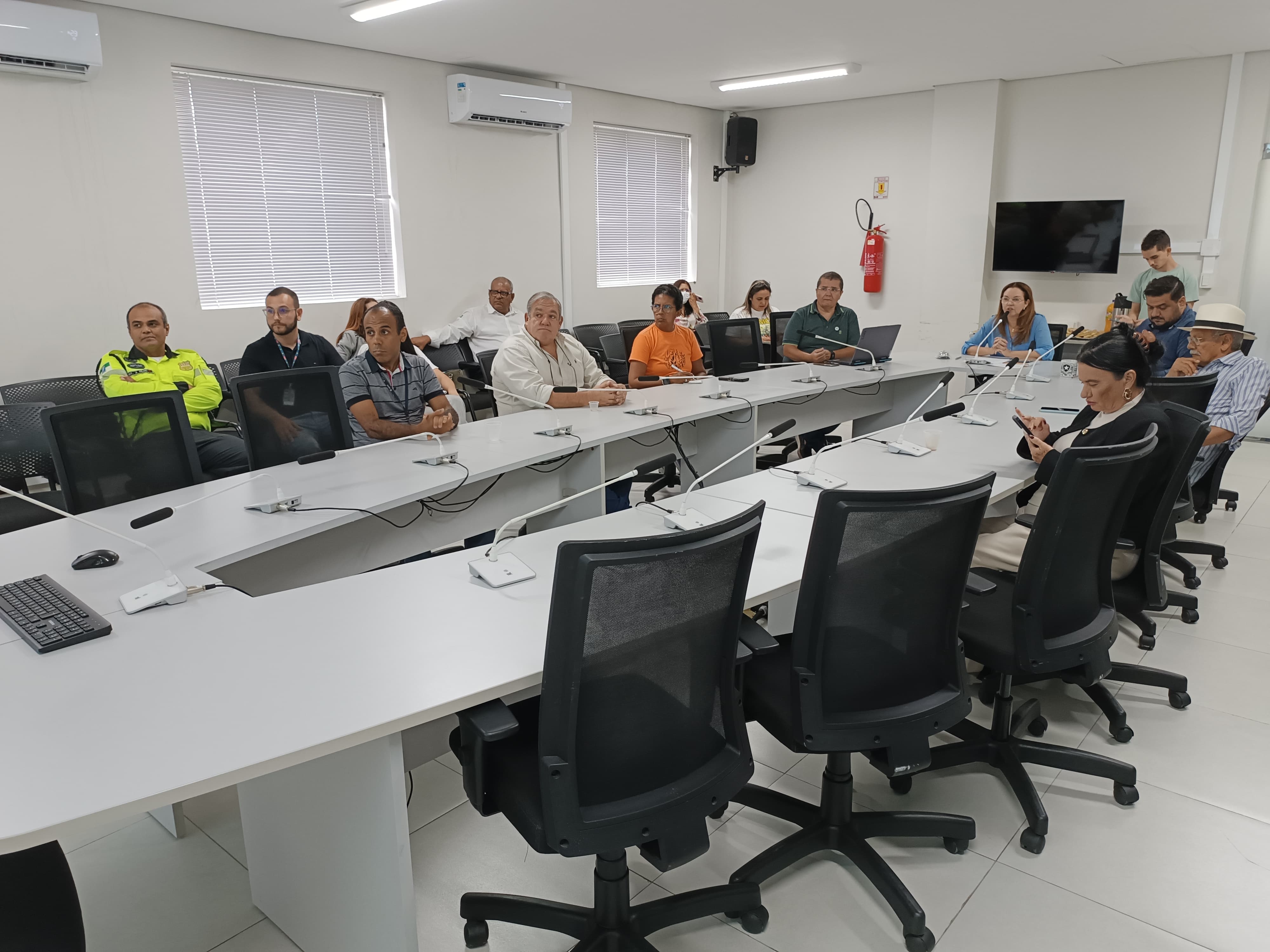 Conselho de Transporte discute ações do projeto Trânsito Cidadão e campanha Maio Amarelo 2025