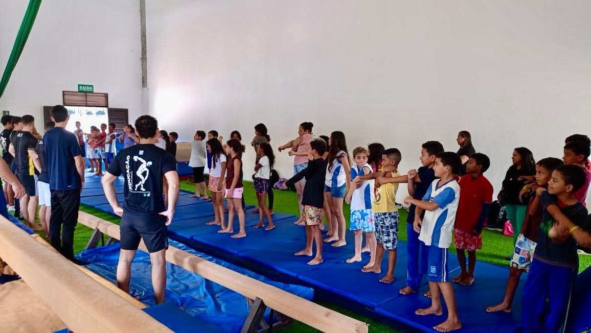 Escola M. Profa. Emília Ramos participa do Circuito Recreativo Fátima Medeiros