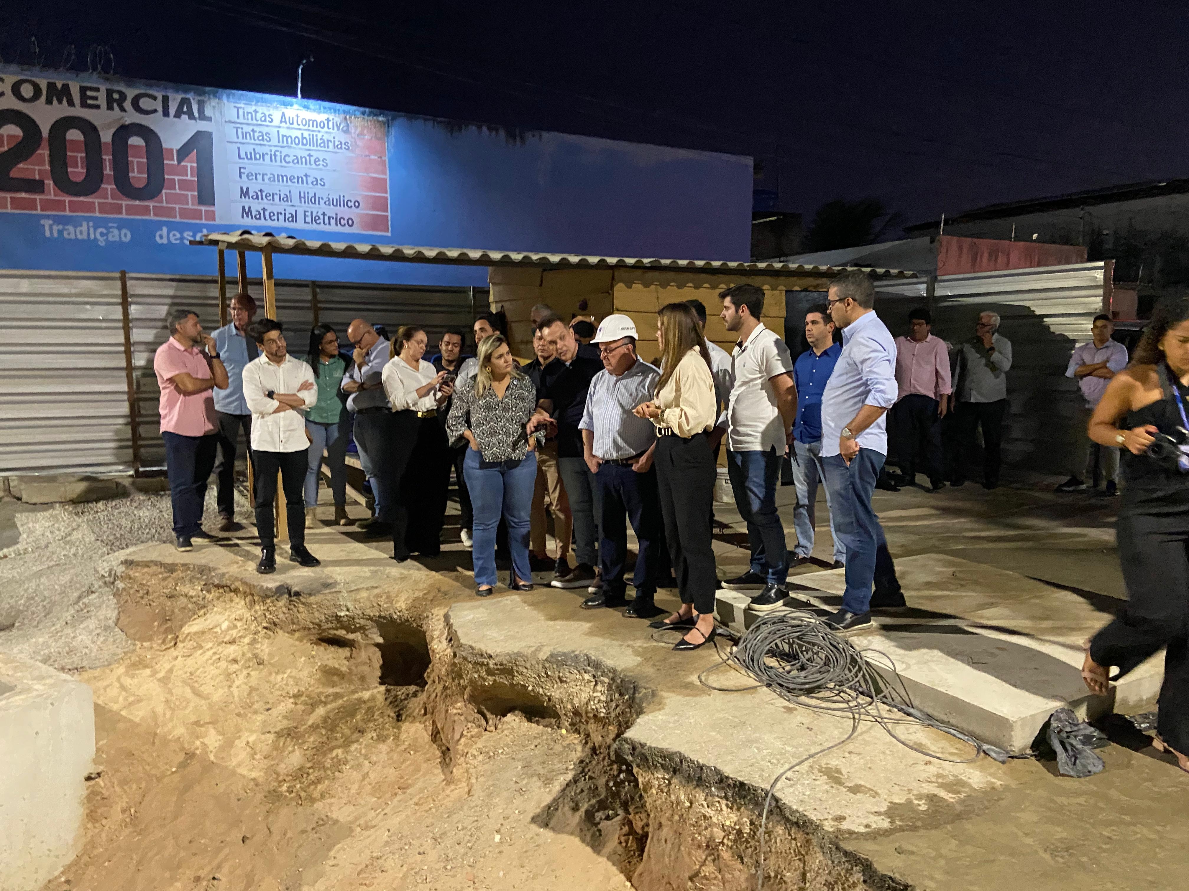Prefeito Paulinho Freire acompanha avanço de obras na Zona Norte de Natal