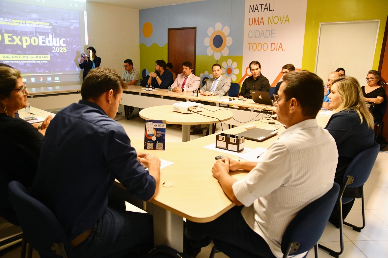 Prefeitura articula parceria para realização do projeto "Natal, Capital da Educação"