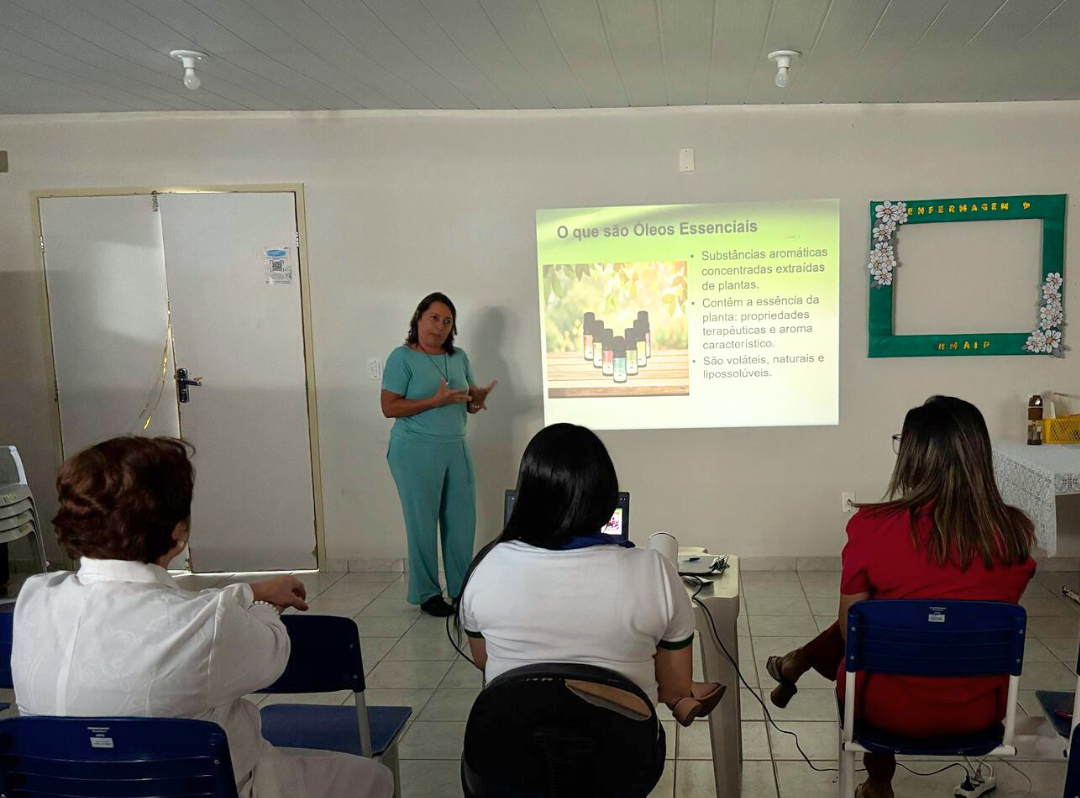 Profissionais da Maternidade Araken participam de atividades na Semana da Enfermagem